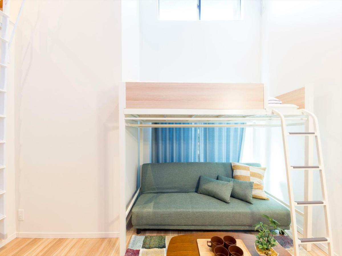 Ferienwohnung Trip Pod Yoshizuka C Fukuoka  Exterior foto